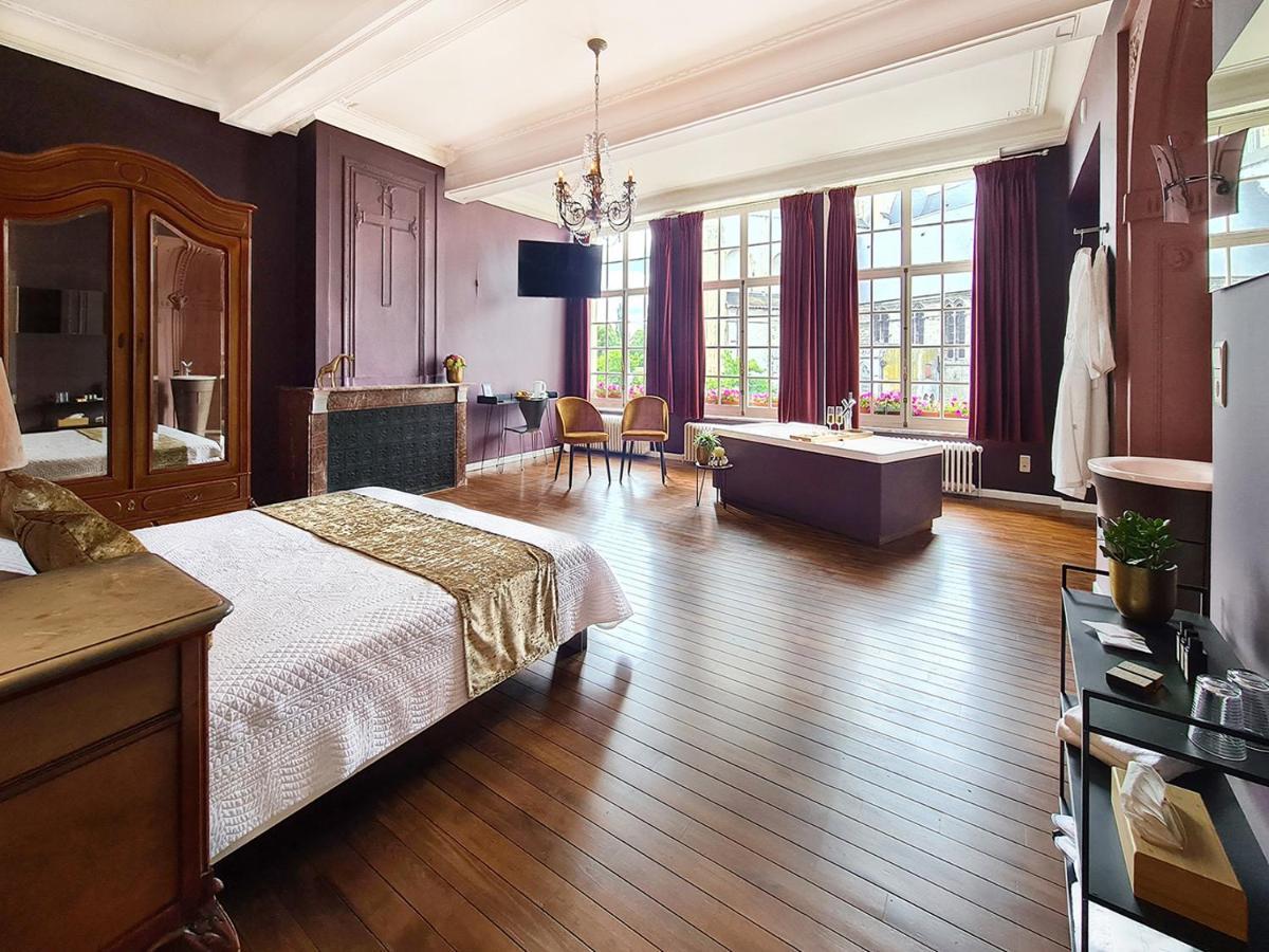 Hotel Restaurant Steenhuyse เอาเดนาร์เดอ ภายนอก รูปภาพ