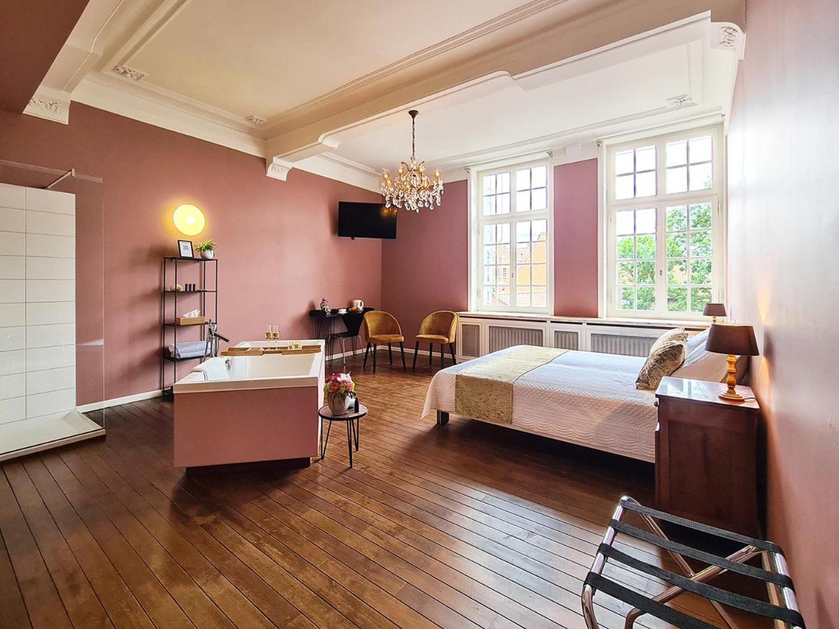 Hotel Restaurant Steenhuyse เอาเดนาร์เดอ ภายนอก รูปภาพ